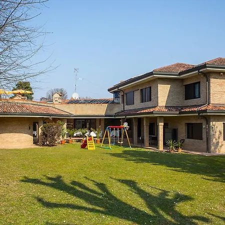 Villagramde Bed & Breakfast 3*